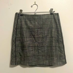 Banana republic skirt. Size: 0